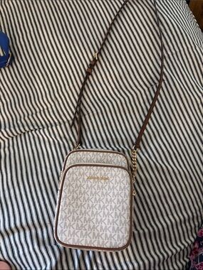 Michael Kors White and Brown Signature Crossbody